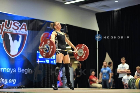 Shannon competes at the USA Weightlifting (USAW) American Open in 2014